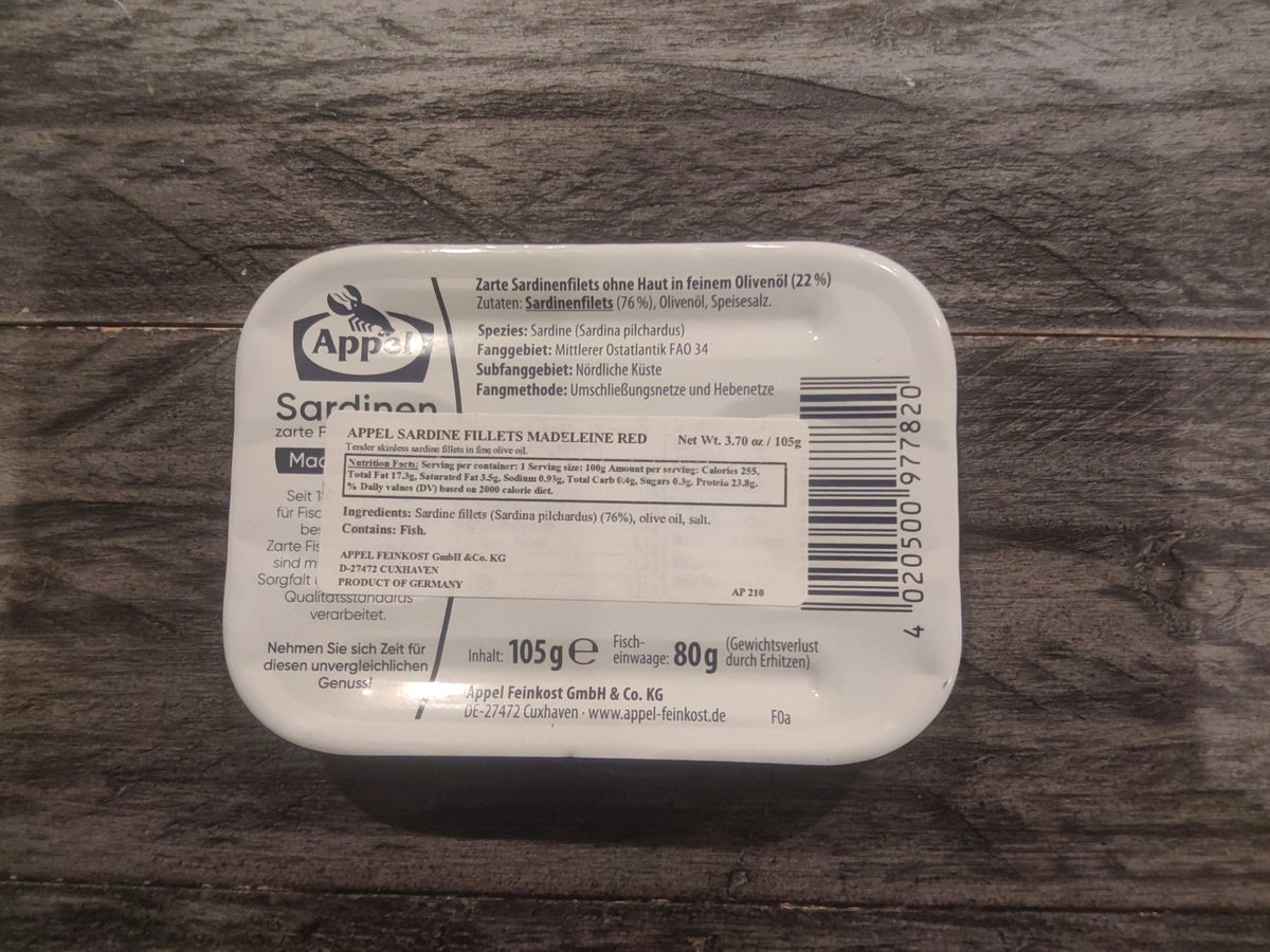 Appel Sardine Fillets / Sardinenfilets Madeleine Red, 3.70 oz (105g) — back of tin with ingredients and net weight