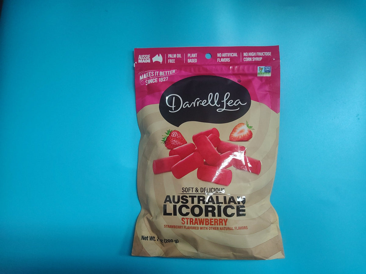 Darrell Lea Soft Australian Licorice – Strawberry, 7 oz (200g) — front