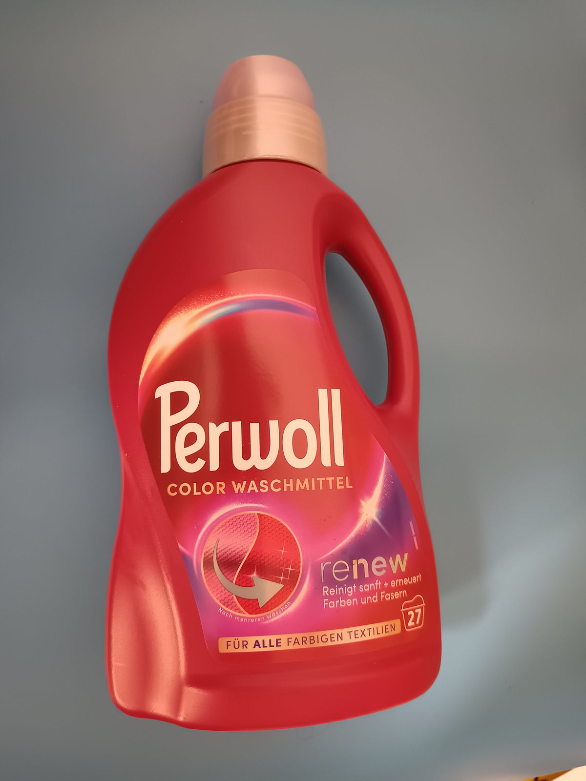 Perwoll Renew Color Laundry Detergent, 1.35 L (27 washes) — front