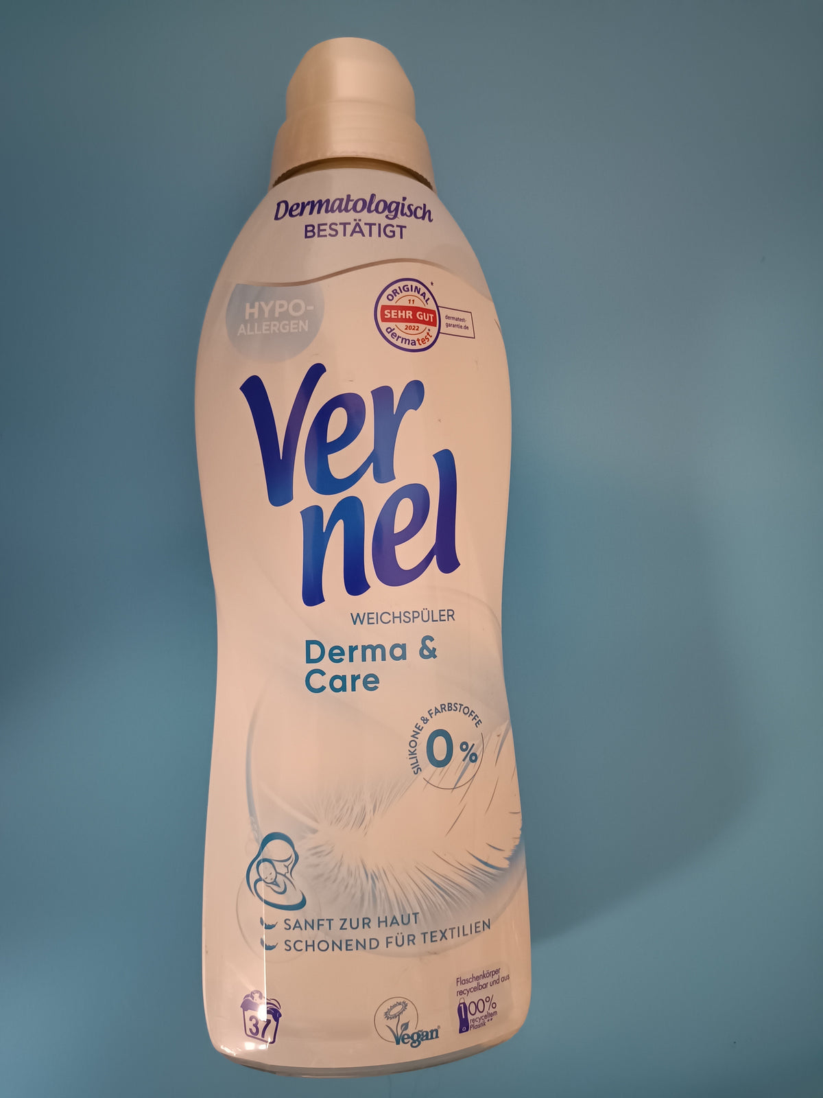 Vernel Derma & Care Fabric Softener, 814 ml (37 washes) — front