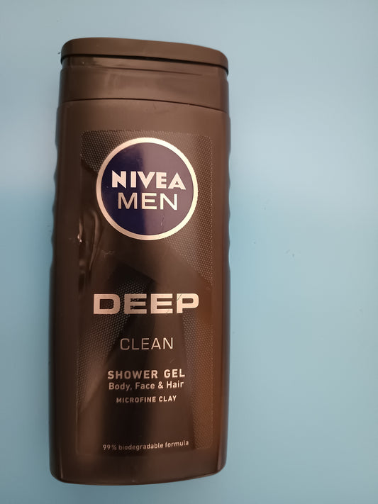 Nivea Men Deep Clean Shower Gel, 250 ml — front