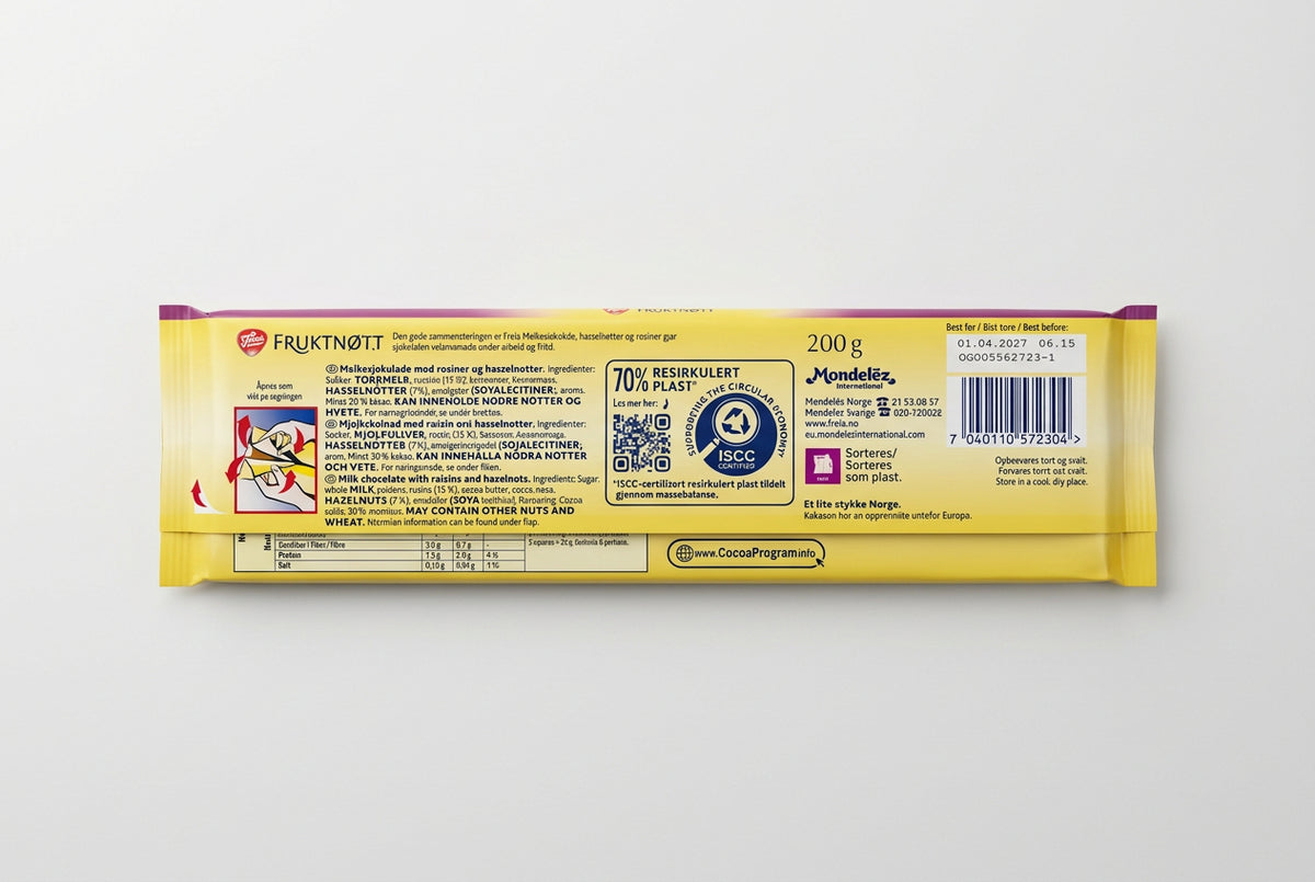 Freia Frukt og Nøtt Milk Chocolate with Raisins and Hazelnuts, 7.05 oz (200g)