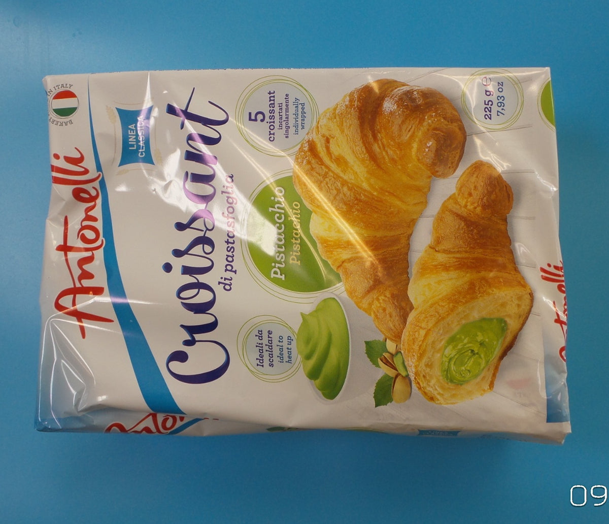 Antonelli Puff Pastry Croissants with Pistachio Filling, 7.93 oz (225g)